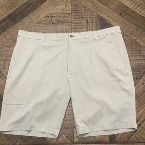Oxford Men's Cream Flat Front Shorts